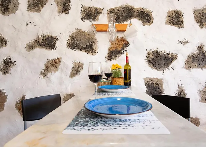 Esencia Eco-rustico Adults Only *