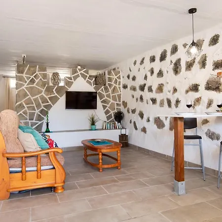 בית נופש Esencia Eco-rustico Adults Only *