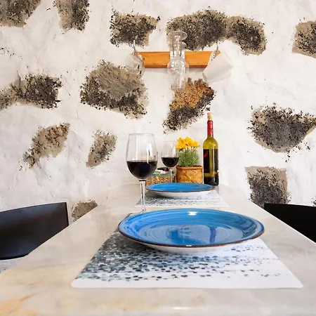 Esencia Eco-rustico Adults Only *